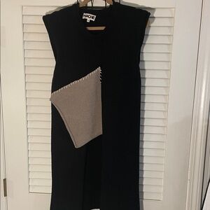 Hacke Black Color Block Tan Angled Thick Sweater Fun Sleeveless Vest